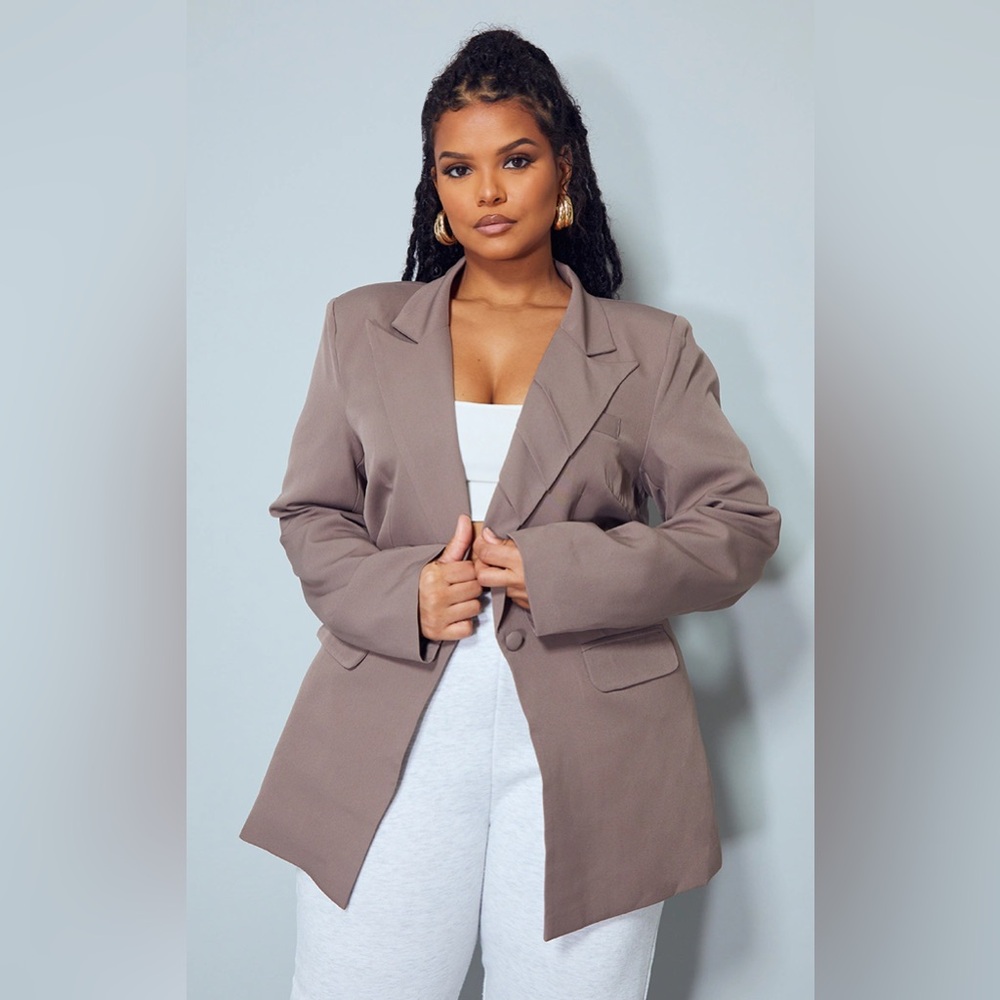 Pretty Little Thing PLUS MOCHA CINCHED WAIST BLAZER Size 14